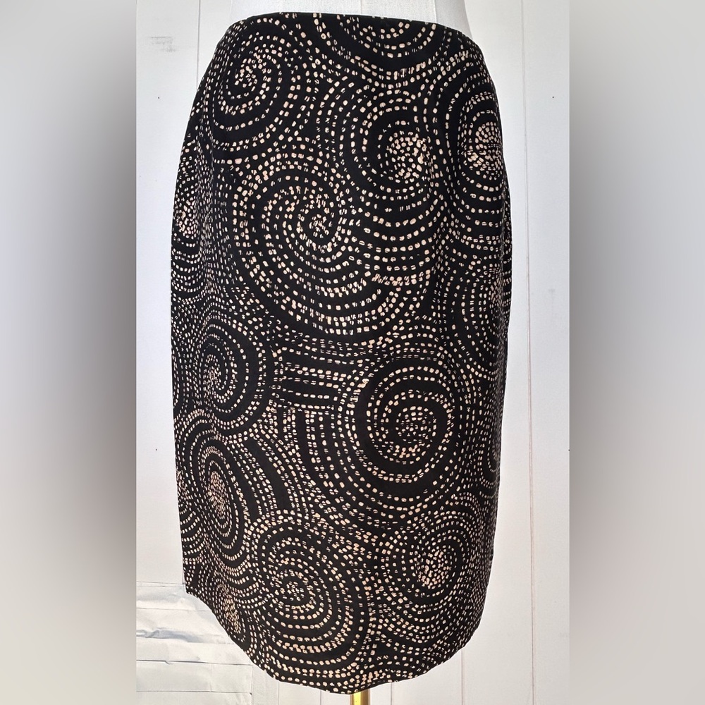 Talbots Women’s Silk/Wool‎ Pencil Skirt Dotted Swirls Zip Black & Tan Size 8